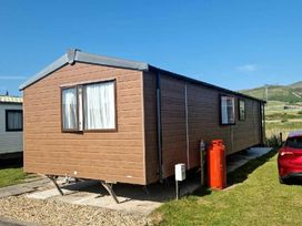 Lyons Sunnysands Holiday Park - Holiday Accommodation 17848 - Mid Wales - 1186445 - thumbnail photo 13