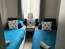 Tattershall Lakes Country Park - Holiday Accommodation 17857 - Lincolnshire - 1186448 - thumbnail photo 7