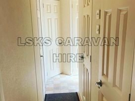 Seaview Caravan Park - Holiday Accommodation 17864 - Lincolnshire - 1186451 - thumbnail photo 15