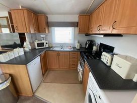 Golden Palm Resort - Holiday Accommodation 17874 - Lincolnshire - 1186455 - thumbnail photo 4