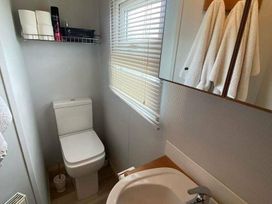 Golden Palm Resort - Holiday Accommodation 17874 - Lincolnshire - 1186455 - thumbnail photo 7