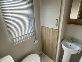 Golden Palm Resort - Holiday Accommodation 17880 - Lincolnshire - 1186460 - thumbnail photo 6