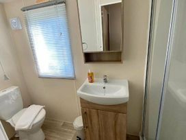 Golden Palm Resort - Holiday Accommodation 17882 - Lincolnshire - 1186461 - thumbnail photo 7
