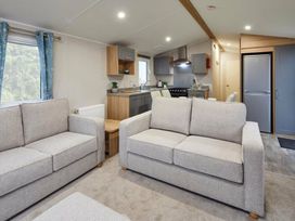 Marton Mere Holiday Village - Holiday Accommodation 17890 - Lake District - 1186464 - thumbnail photo 2