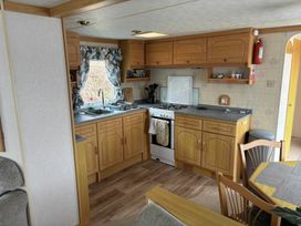 Aberystwyth Holiday Village - Holiday Accommodation 17908 - Mid Wales - 1186468 - thumbnail photo 6