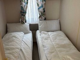 Aberystwyth Holiday Village - Holiday Accommodation 17908 - Mid Wales - 1186468 - thumbnail photo 8