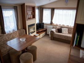 South Bay Holiday Park - Holiday Accommodation 17922 - Devon - 1186475 - thumbnail photo 2