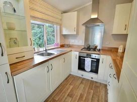 Waterside, Paignton - Holiday Accommodation 17933 - Devon - 1186479 - thumbnail photo 5