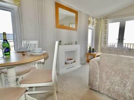 Waterside, Paignton - Holiday Accommodation 17933 - Devon - 1186479 - thumbnail photo 6