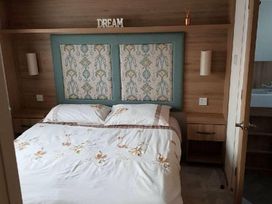 Harts Holiday Park - Holiday Accommodation 17969 - Kent & Sussex - 1186483 - thumbnail photo 4
