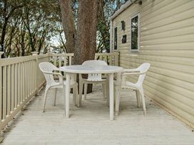 Sandhills Caravan Park - Holiday Accommodation 17977 - Hampshire - 1186485 - thumbnail photo 15