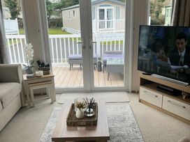 Hafan y Mor Haven - Holiday Accommodation 17980 - North Wales - 1186486 - thumbnail photo 4
