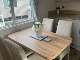 Hafan y Mor Haven - Holiday Accommodation 17980 - North Wales - 1186486 - thumbnail photo 10