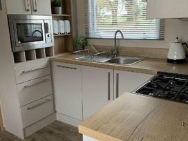 Hafan y Mor Haven - Holiday Accommodation 17980 - North Wales - 1186486 - thumbnail photo 12