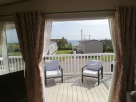 Reighton Sands Holiday Park - Holiday Accommodation 17984 - North Yorkshire (incl. Whitby) - 1186489 - thumbnail photo 2