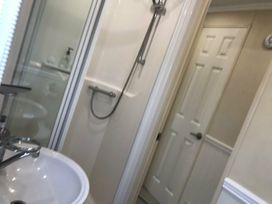 Golden Sands Kinmel Bay - Holiday Accommodation 17988 - North Wales - 1186490 - thumbnail photo 11