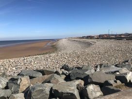 Golden Sands Kinmel Bay - Holiday Accommodation 17988 - North Wales - 1186490 - thumbnail photo 16