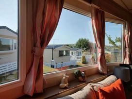 Swanage Coastal Park - Holiday Accommodation 17991 - Dorset - 1186491 - thumbnail photo 13