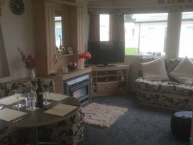 Ty Mawr Holiday Park - Holiday Accommodation 18019 - North Wales - 1186496 - thumbnail photo 7