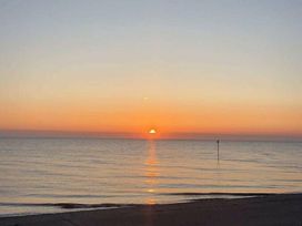 Heacham Beach Parkdean Resorts - Holiday Accommodation 18026 - Norfolk - 1186498 - thumbnail photo 14