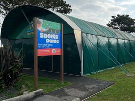 Lizard Point Holiday Park - Holiday Accommodation 18038 - Cornwall - 1186499 - thumbnail photo 8