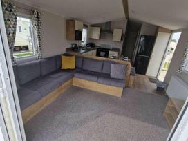 Golden Palm Resort - Holiday Accommodation 18039 - Lincolnshire - 1186500 - thumbnail photo 4