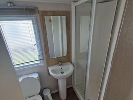 Golden Palm Resort - Holiday Accommodation 18039 - Lincolnshire - 1186500 - thumbnail photo 7