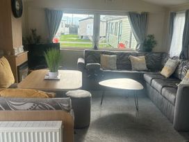 Ty Gwyn Caravan Park - Holiday Accommodation 18040 - North Wales - 1186501 - thumbnail photo 6