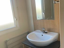 Ty Gwyn Caravan Park - Holiday Accommodation 18040 - North Wales - 1186501 - thumbnail photo 9