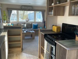 Tattershall Lakes Country Park - Holiday Accommodation 18043 - Lincolnshire - 1186502 - thumbnail photo 8