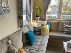 Tattershall Lakes Country Park - Holiday Accommodation 18043 - Lincolnshire - 1186502 - thumbnail photo 10