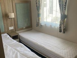 Freshwater Beach Holiday Park - Holiday Accommodation 18055 - Dorset - 1186505 - thumbnail photo 7