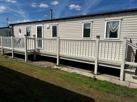 Coastfield Holiday Village - Holiday Accommodation 18067 - Lincolnshire - 1186507 - thumbnail photo 1