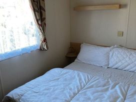 Coastfield Holiday Village - Holiday Accommodation 18067 - Lincolnshire - 1186507 - thumbnail photo 8