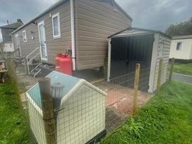 Port Haverigg Holiday Village - Holiday Accommodation 18072 - Lake District - 1186510 - thumbnail photo 14