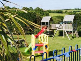 Cornish Coast Caravan Park - Holiday Accommodation 18075 - Cornwall - 1186511 - thumbnail photo 14