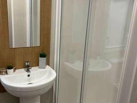 Romney Sands Holiday Park - Holiday Accommodation 18079 - Kent & Sussex - 1186512 - thumbnail photo 7