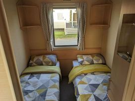 Lyons Robin Hood - Holiday Accommodation 18082 - North Wales - 1186514 - thumbnail photo 12