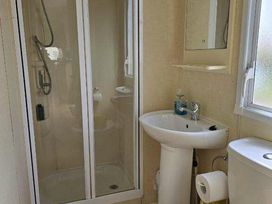 Lyons Robin Hood - Holiday Accommodation 18082 - North Wales - 1186514 - thumbnail photo 17