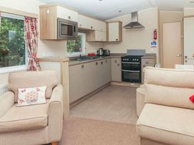 Cornish Coast Caravan Park - Holiday Accommodation 18088 - Cornwall - 1186517 - thumbnail photo 9