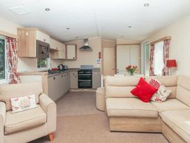 Cornish Coast Caravan Park - Holiday Accommodation 18088 - Cornwall - 1186517 - thumbnail photo 10
