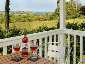 Cornish Coast Caravan Park - Holiday Accommodation 18088 - Cornwall - 1186517 - thumbnail photo 13