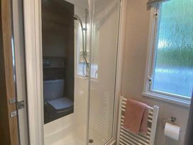 Trecco Bay - Holiday Accommodation 18089 - Somerset & Wiltshire - 1186518 - thumbnail photo 5