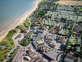 Sundowner Holiday Park - Holiday Accommodation 18091 - Norfolk - 1186519 - thumbnail photo 19