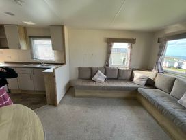 Thornwick Bay Holiday Village - Holiday Accommodation 18099 - North Yorkshire (incl. Whitby) - 1186521 - thumbnail photo 2