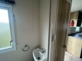 Thornwick Bay Holiday Village - Holiday Accommodation 18099 - North Yorkshire (incl. Whitby) - 1186521 - thumbnail photo 6