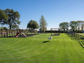 Ashbourne Heights Holiday Park - Holiday Accommodation 18103 - Peak District & Derbyshire - 1186524 - thumbnail photo 15