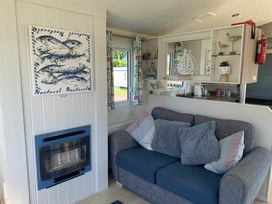 Seven Bays Park (Maribou) - Holiday Accommodation 18106 - Cornwall - 1186525 - thumbnail photo 2