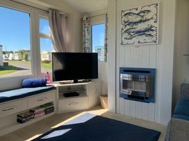 Seven Bays Park (Maribou) - Holiday Accommodation 18106 - Cornwall - 1186525 - thumbnail photo 4