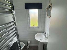 Barmston Beach Holiday Park - Holiday Accommodation 18107 - North Yorkshire (incl. Whitby) - 1186526 - thumbnail photo 17